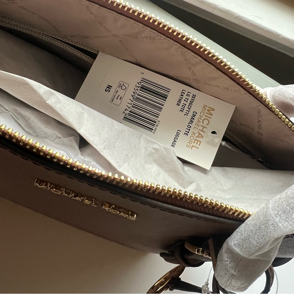 Michael Kors Sofiano  Leather Top-zip tote bag. NWT - Picture 11 of 12